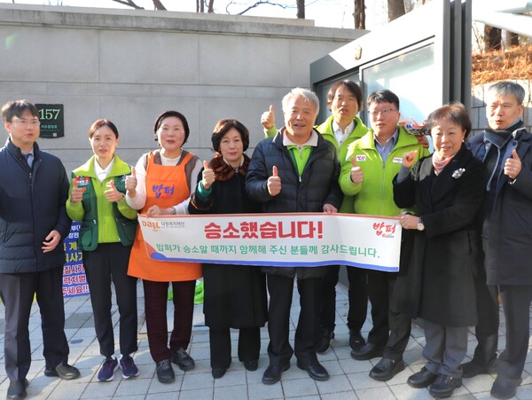 b70aee15fa9f7b3dfb27526d329b7376_1766093377_6775.jpg b70aee15fa9f7b3dfb27526d329b7376_1766093377_6775.jpg