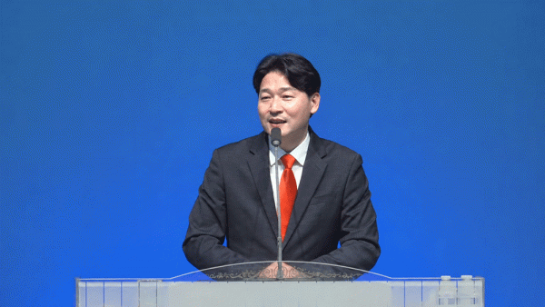 649a832b1344257d32dbf08249fe9410_1785964414_4152.gif